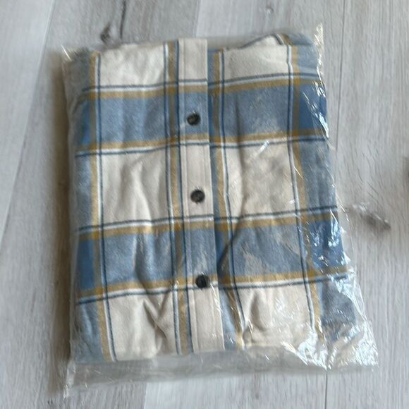Off The Grid Destroyer Flannel Castlerock Small NWT in packaging - Picture 6 of 6